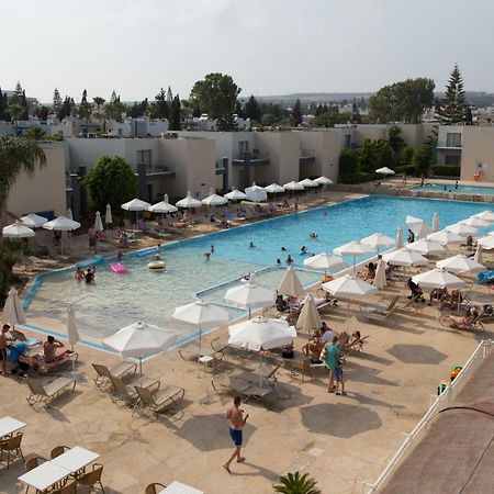 Electra Holiday Village Water Park Resort Aya Napa Dış mekan fotoğraf