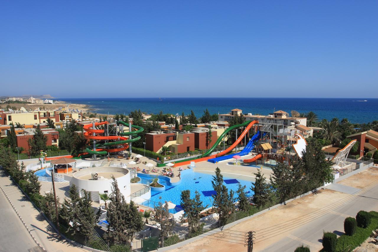Electra Holiday Village Water Park Resort Aya Napa Dış mekan fotoğraf