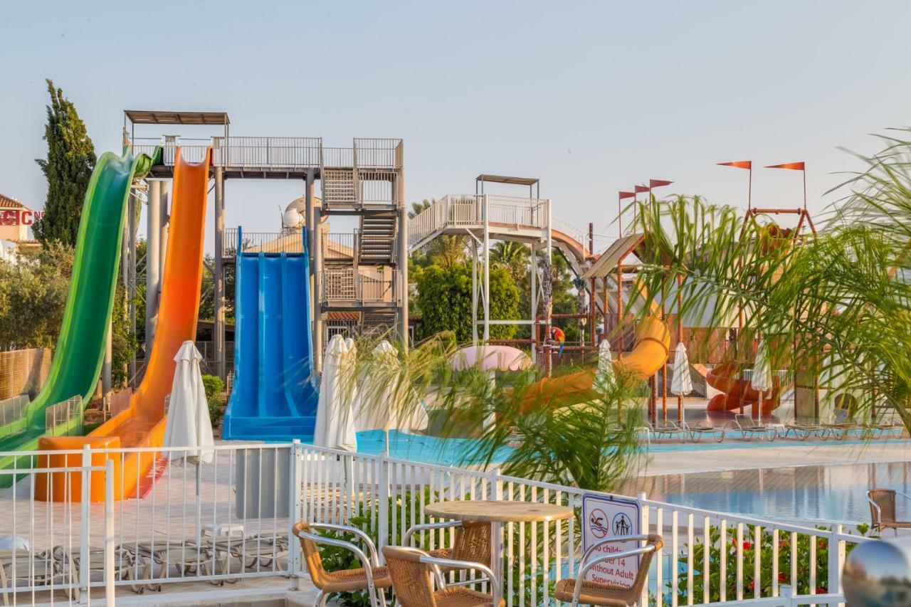 Electra Holiday Village Water Park Resort Aya Napa Dış mekan fotoğraf